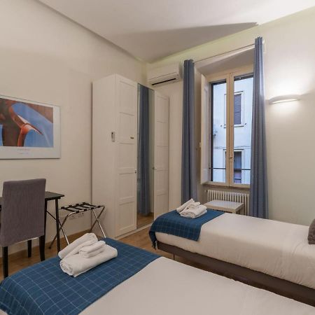 The Best Rent - Elegant Flat Near Colosseum Roma Esterno foto
